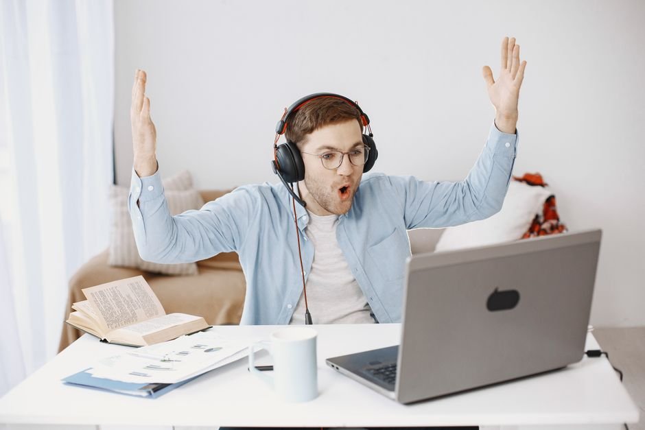 Employers can verify a certification; a course completion is usually unverifiable