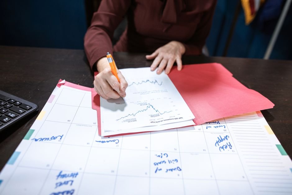 A person reviewing a payment dashboard